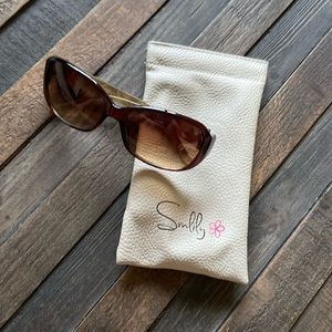 Sunlily sunglasses and case